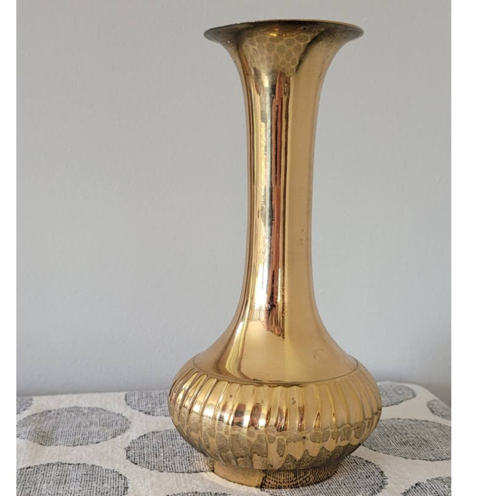 Brass Vase by Wingate Brass A Maleck Company - Picture 2 of 4